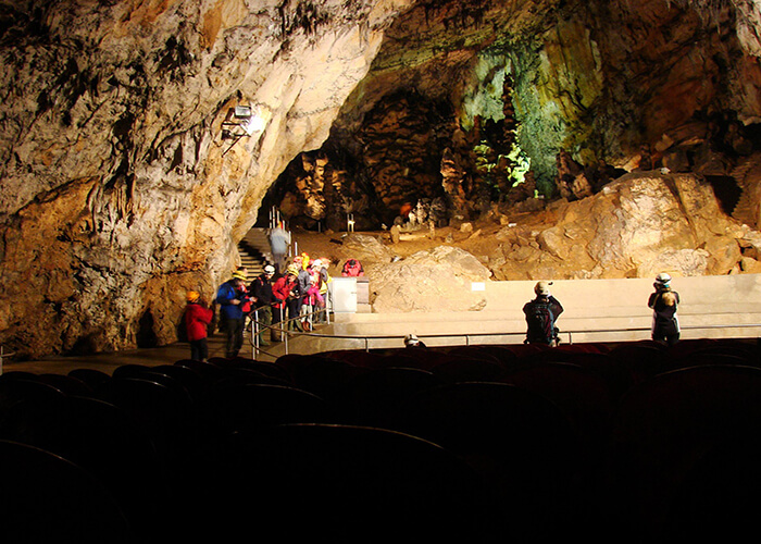 غار Aggtelek National Park